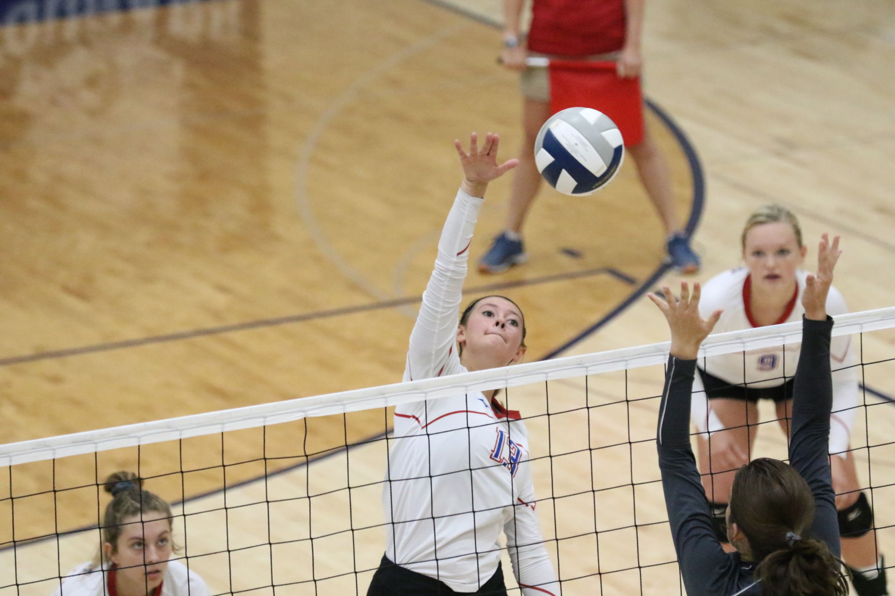 Volleyball (73).JPG